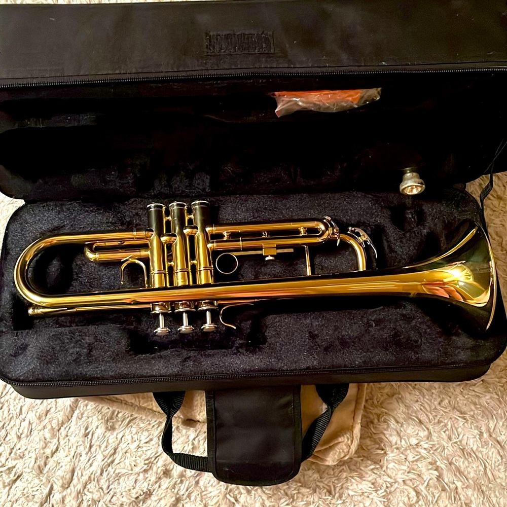 Mendini trumpet